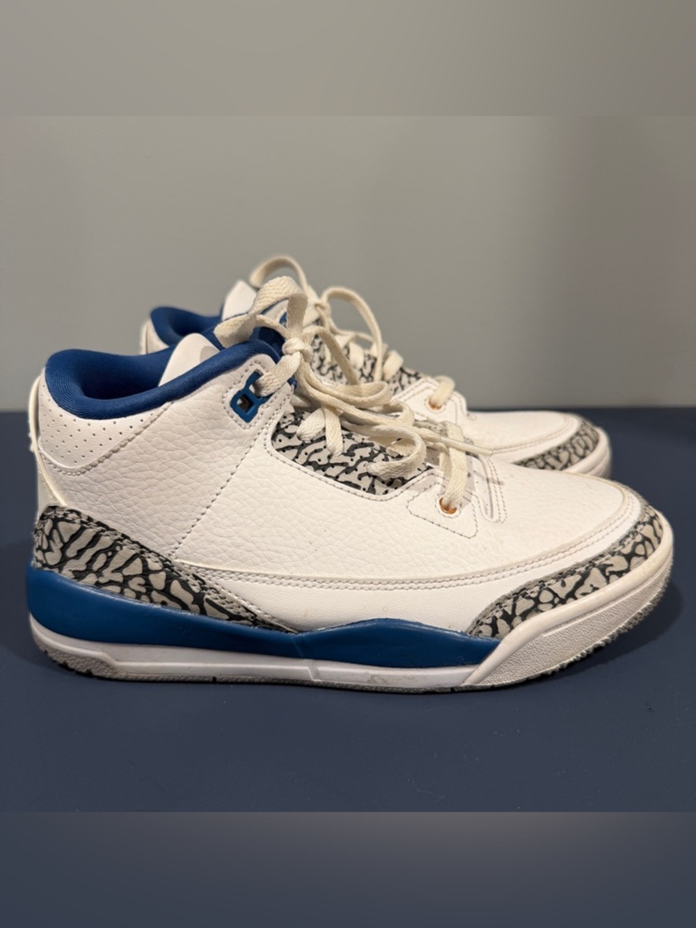 Nike Air Jordan 3 Retro Wizards 2023 PS Youth Size 2.5Y White Blue DM0966-148